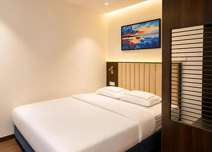 Ocean View At The Sapphire - & 2br * Hạ Long