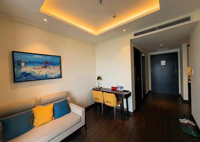 Ocean View At The Sapphire - & 2br * Ha Long